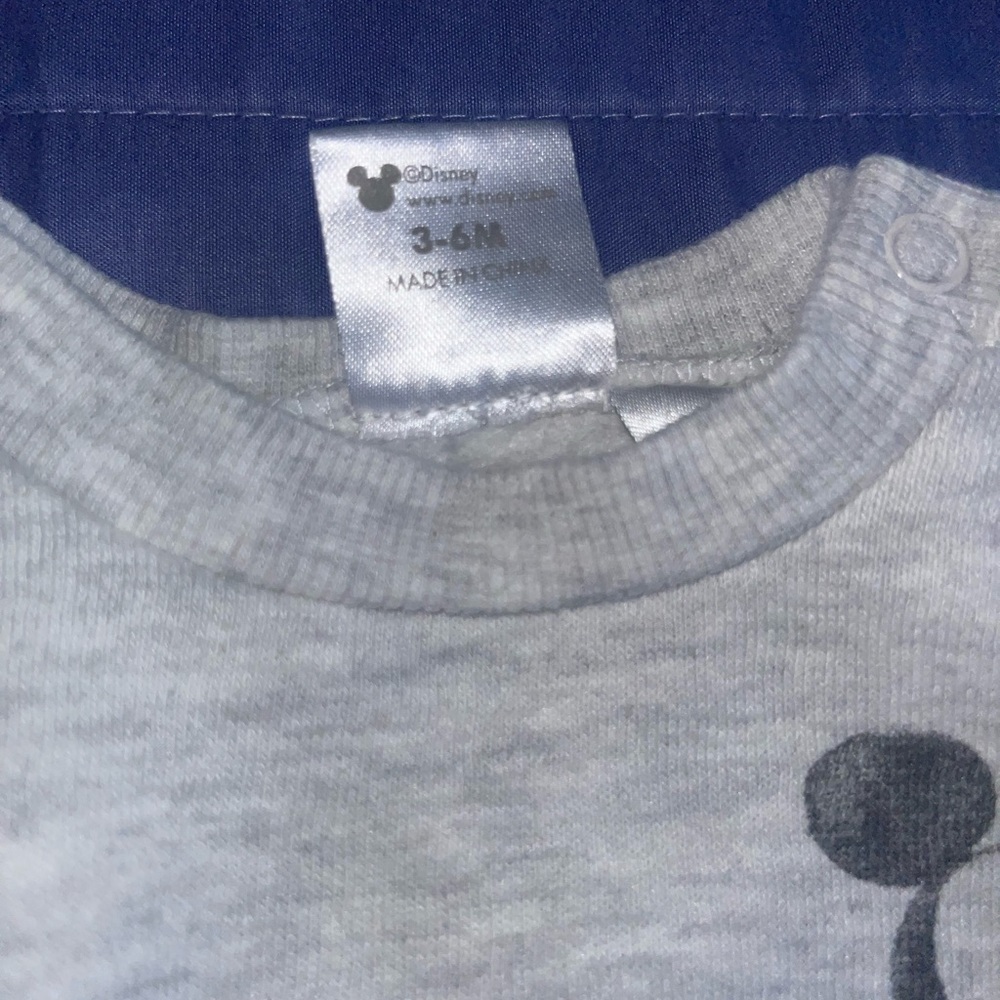 Baby Clothes - Picture 3 of 4
